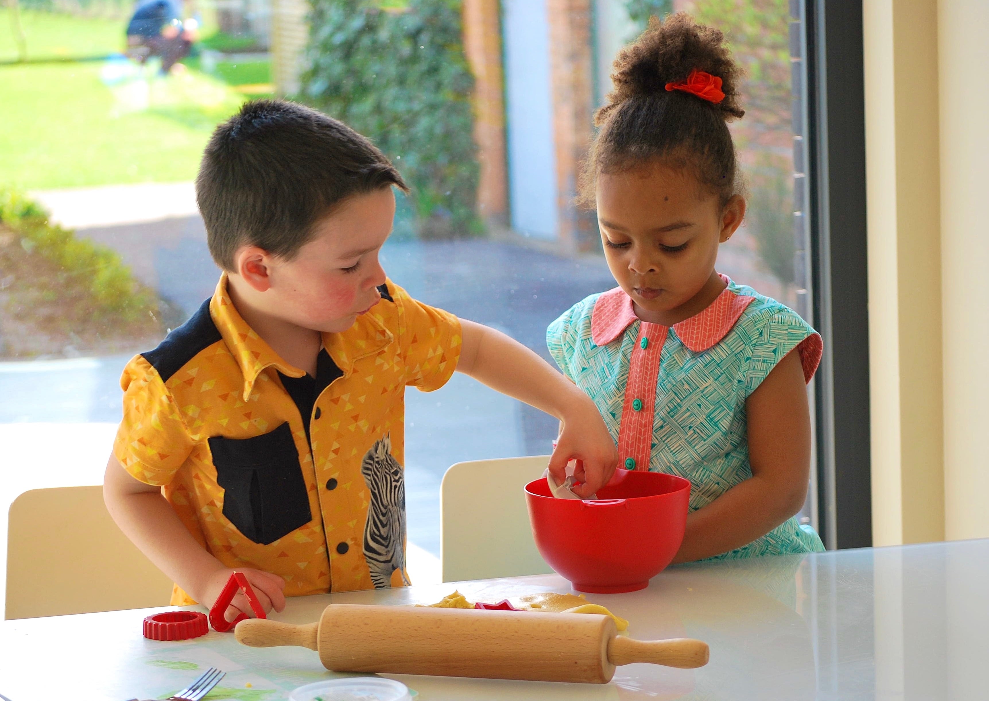 children helping in kitchen 