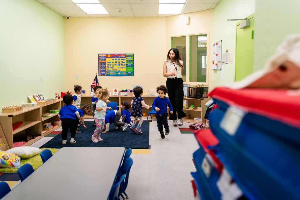 Montessori schools with kids in preschool, Sunnyvale, California